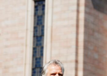 Martti Korhonen muistuttaa Suomen velvoitteista Itämerta kohtaan.