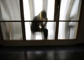 Tutkimusta varten haastateltiin 21–33-vuotiaita masennuksen kokeneita ja työelämässä mukana olleita nuoria aikuisia.