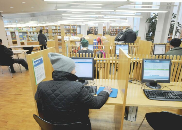 Kampanjaan valitut kirjastot työllistävät joko yhden nuoren kuukaudeksi tai useamman osa-aikaisesti.