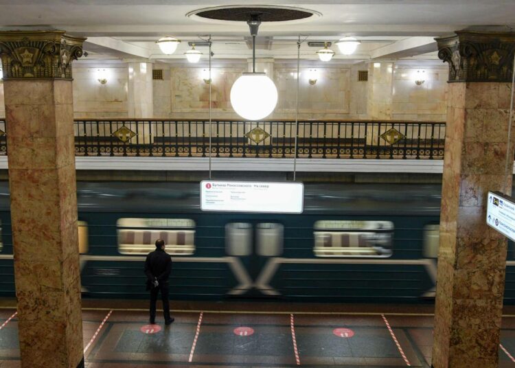 Venäjä on ollut merkittävin pakotteiden kohde. Kuva Moskovan metrosta.