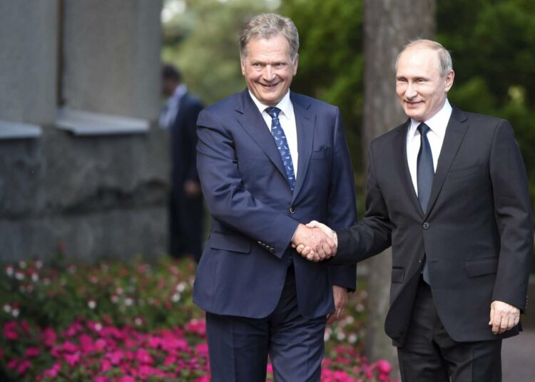 Suomen tasavallan presidentti Sauli Niinistö ja Venäjän presidentti Vladimir Putin tapasivat viime vuonna Kultarannassa.