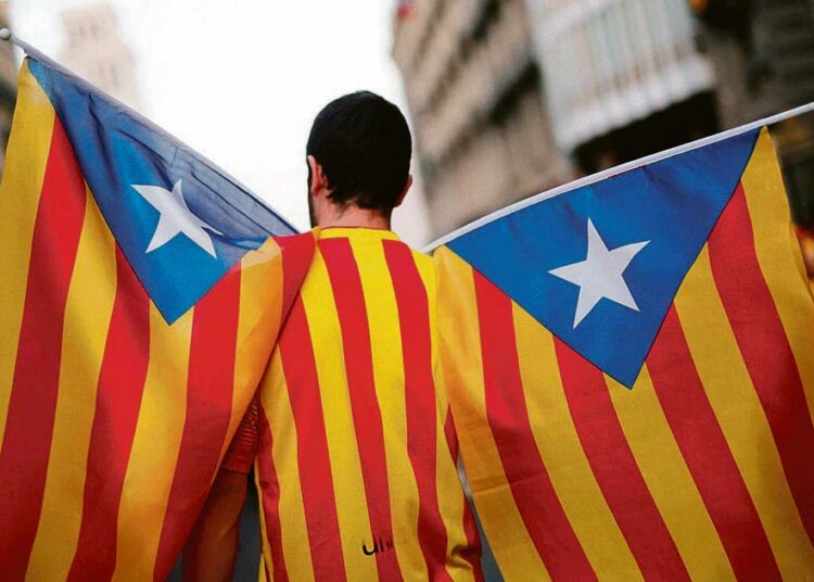 Katalonian itsenäistymispyrkimys on hankala asia Espanjan lisäksi koko Euroopan unionille.