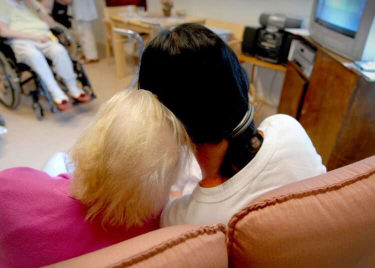 Tampereen kokeiluissa on löytynyt mielekkäitä ja tarpeellisia töitä vaikeasti työllistyville muun muassa ikäihmisten palveluista.