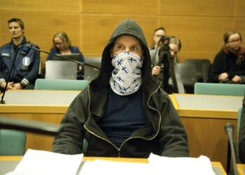 Äärioikeistolaiseen liikkeeseen kuuluva Sebastian Lämsä tuomittiin vuoden ja kuuden kuukauden ehdolliseen vankeuteen.