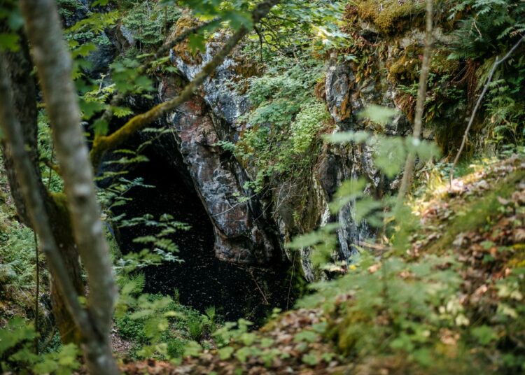 Kaivosten vaikutukset kestävät pitkään. Vantaan Sillbölestä nykyisen Silvolan alueelta louhittiin rautamalmia 1700- ja 1800-luvuilla.