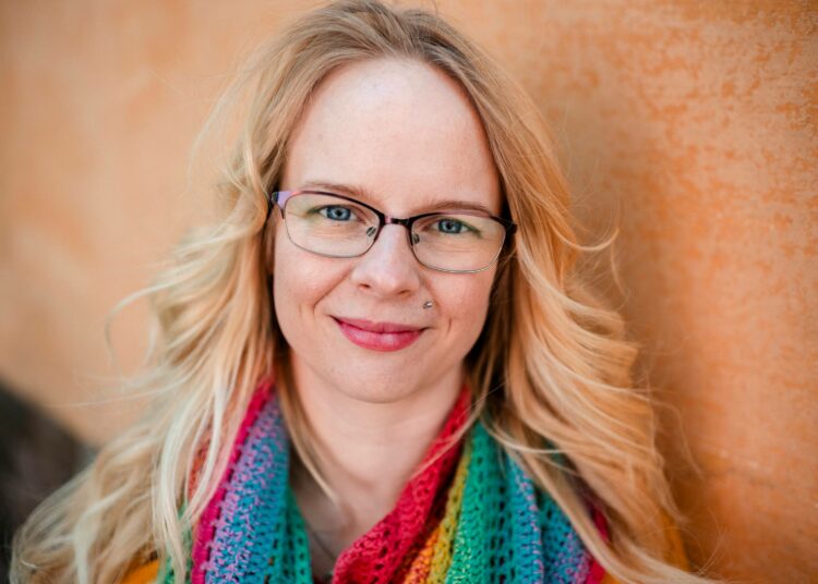 Nyt tarvitaan lisää valtaa alueille, Laura Meriluoto sanoo.