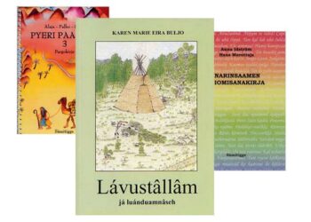 Euroopan neuvostosta on kaksi kertaa huomautettu Suomea saamenkielisen oppimateriaalin puutteesta. Kuvassa inarinsaamenkielisiä kirjoja.