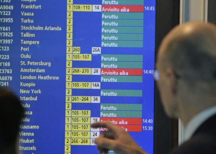 Finnairin lentoemäntien ja stuerttien lakossa on kysymys työssäjaksamisesta.