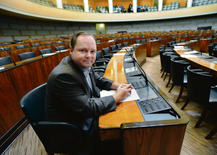 Olemme saaneet muutettua Suomen linjaa, Risto Kalliorinne sanoo.