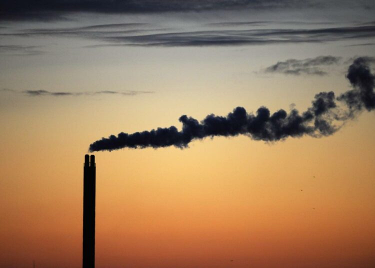 EU:n vuoteen 2020 ulottuvia energia ja ilmastopolitiikan 20 - 20 - 20 -tavoitteita EK pitää ristiriitaisina. Kuva Kööpenhaminasta, Tanskasta.