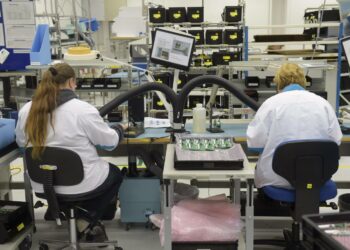 Teknologiateollisuuden tilannearvio ei viittaa nopeaan talouskasvuun.