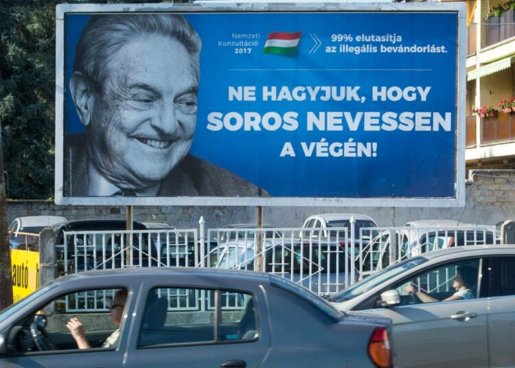 Sorosia vastustava katujuliste Szekesfehervarissa Unkarissa.