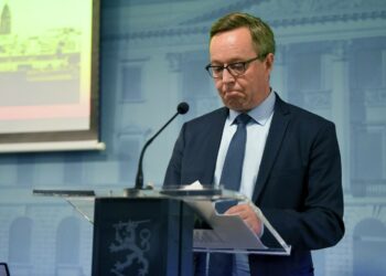 Valtiovarainministeri Mika Lintilä (kesk.) esitteli valtiovarainministeriön budjettiesityksen viime viikolla.