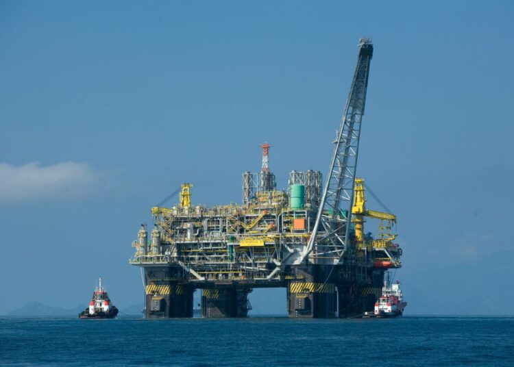 Petrobrasin öljynporauslautta Brasilian rannikolla.