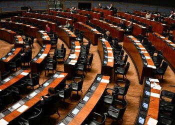 Eduskunnan kaikki 200 paikkaa ovat jaossa vuoden päästä pidettävissä eduskuntavaaleissa.