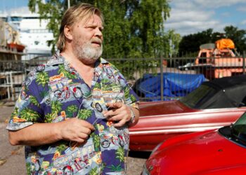 Vesa-Matti Loiri elokuvassa Tie pohjoiseen.