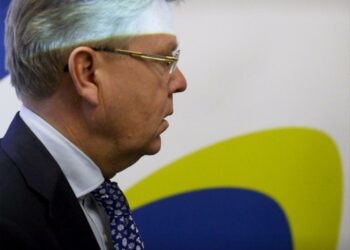 Elinkeinoelämän keskusliitto EK:n toimitusjohtaja Jyri Häkämies kertoi tiistaina, että työn verotusta olisi kevennettävä neljä miljardia euroa.