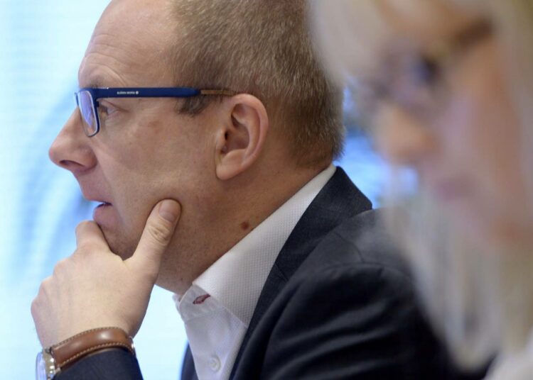 JHL:n ja Uusi keskusjärjestö -hankkeen ohjausryhmän puheenjohtaja Jarkko Eloranta.