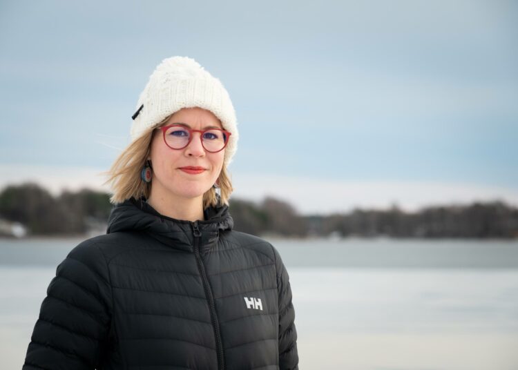 Vasemmistoliiton Hanna Sarkkinen aloittaa nyt kolmannen kautensa kansanedustajana.