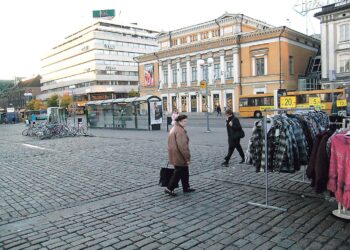 Turun Kauppatorin alle suunniteltu parkkiluola sai demareilta hyväksynnän.