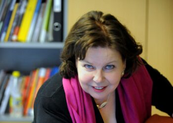 Julkisten ja hyvinvointialojen liiton JHL:n toimialajohtaja Teija Asara-Laaksonen.