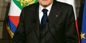 Italian presidentti Sergio Mattarella (kuvassa) käytti valtaansa eikä hyväksynyt Paolo Savonan nimittämistä maan valtiovarainministeriksi.