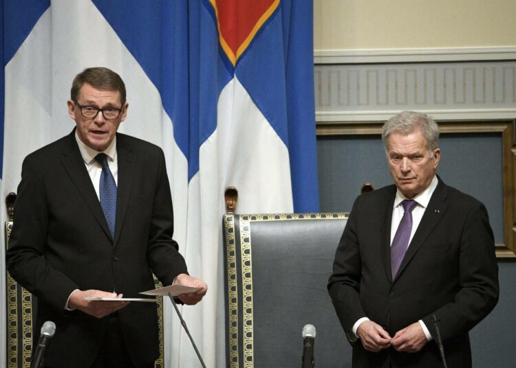 Puhemies Matti Vanhanen ja presidentti Sauli Niinistö eivät kaarrelleet valtiopäivien avajaisssa. Viesti vihapuhetta ja huonoa käytöstä vastaan tuli selväksi.
