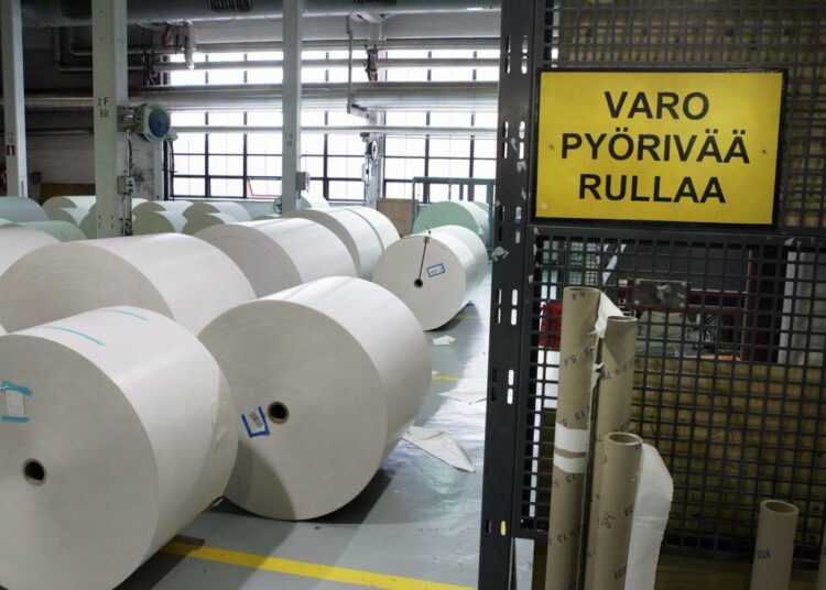 Paperiliitto turvaa luottamusmiesten aseman työehtosopimusneuvotteluissa myös nyt, kun paperiteollisuuden seuraavat työehdot neuvotellaan yrityskohtaisesti.