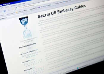 WikiLeaksin sunnuntaina julkaisemat dokumentit ovat Yhdysvaltain lähetystöjen ja maan ulkoministeriön välisiä viestejä.