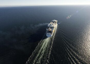 STX:n Turun-telakka menetti Royal Caribbean Cruises -varustamon tilauksen Mayerin Papenbergin-telakalle.