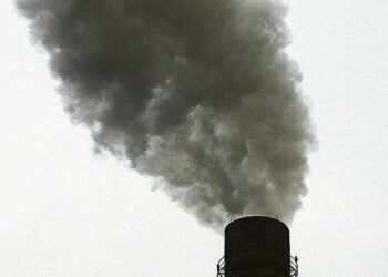 Työtuomioistuimen mukaan tehtaiden sulkemisesta päätettiin tosiasiassa jo viimeistään joulukuussa 2008.