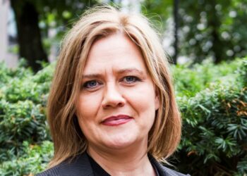 PAMin järjestöjohtaja Niina Koivuniemi arvioi, että yhä useammin määräaikaisen työsuhteen perusteet ovat vääriä tai työsuhteet puretaan varoittamatta koeajalla.