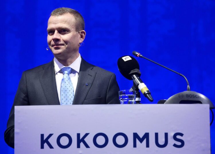 Kokoomuksen Petteri Orpo sovittelee jo pääministerin hattua päähänsä jakamalla puolueita mieluisiin ja ei-mieluisiin.