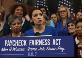 Alexandria Ocasio-Cortez edustaa Wolfgang Münchaun mukaan vasemmiston uuden nousun avaimia.