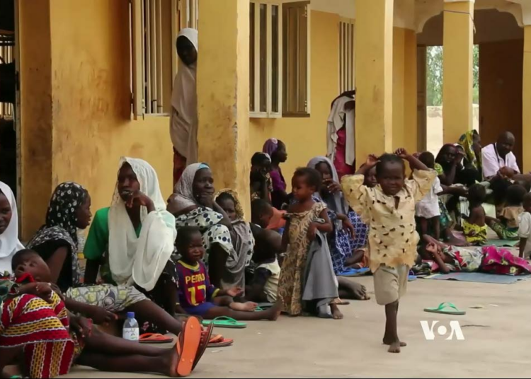 Boko Haramin käsistä vapautettuja panttivankeja vuonna 2015.