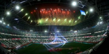 MM-kisojen myöntämistä Qatarille pidetään monissa puheenvuoroissa huonona päätöksenä. Kuvassa Fifan seurajoukkueiden maailmamestaruuskilpailun voittojuhlintoja viime helmikuussa.