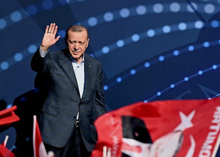 Recep Tayyip Erdogan on johtanut Turkkia vuodesta 2003. Vuosina 2003-2014 hän oli pääministeri, minkä jälkeen nousi maan presidentiksi.