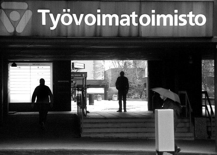 Suomen ja Ruotsin työvoimapolitiikassa oli valtava ero Ruotsin hyväksi.