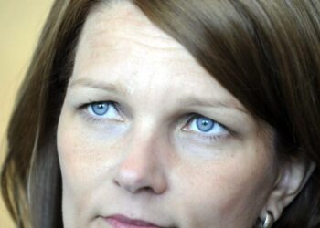 Pääministeri Mari Kiviniemi pitää työllisyysrahoja riittävinä.