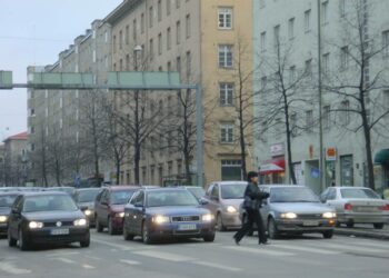 Tampereen melualtistumista arvioitiin nyt ensimmäistä kertaa EU:n ympäristömeludirektiivin mukaisilla tunnusluvuilla.