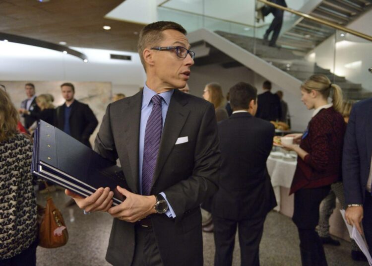 Pääministeri Alexander Stubb on tyytyväinen ilmastopäätöksiin, suomalaiset kehitystyöhön keskittyneet järjestöt eivät.