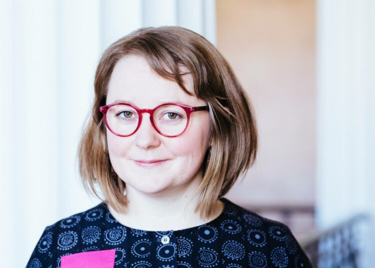Anna Mäkipää.
