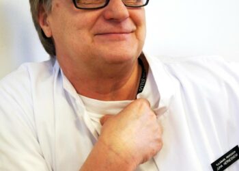 Opiskelu ja myöhemmät ”kisällinvuodet” ulkomailla muovasivat Juha Hernesniemen käsityön huippuammattilaiseksi.