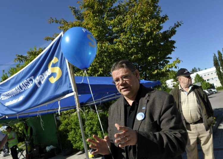 Edellisten vaalien äänikuningas Timo Soini asettunee ehdolle nytkin.