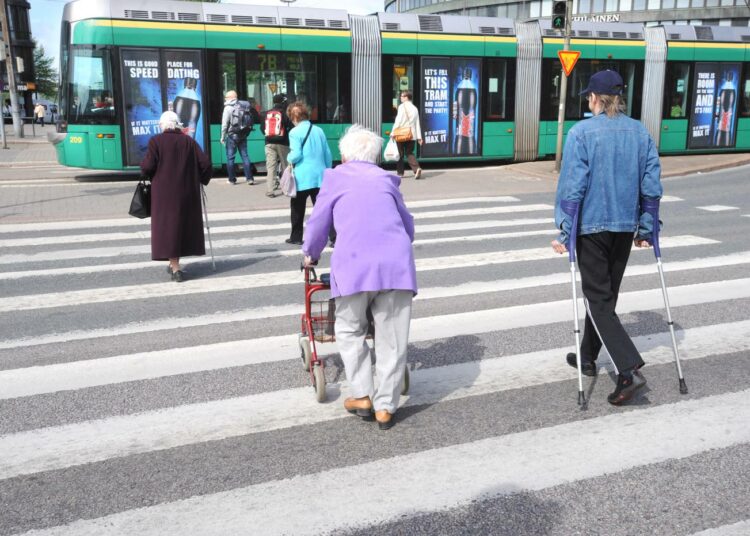 Terveiden ja toimintakykyisten vuosien odotetaan lisääntyvän elämäntapojen ja terveysteknologian paranemisen vuoksi.