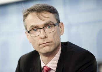 Sote- ja maakuntauudistuksen projektinjohtajan Tuomas Pöystin mukaan uudistus pitää saada maaliin.