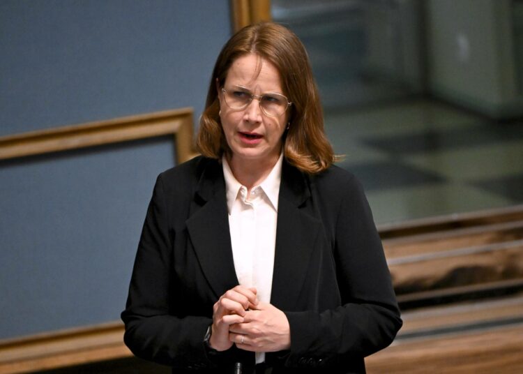 Veronika Honkasalo.