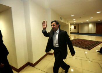 Iranin presidentti Mahmud Ahmadinejad Sitoutumattomien maiden liikkeen kokouksessa elokuun lopulla.