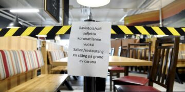 Eduskunnassa arvosteltiin sitä, että ravintoloita koskevia lakeja muutetaan muutaman viikon välein.