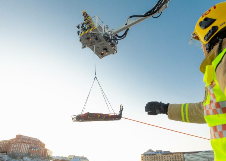 Pelastustoimeen toivotaan lisää koulutuspaikkoja.